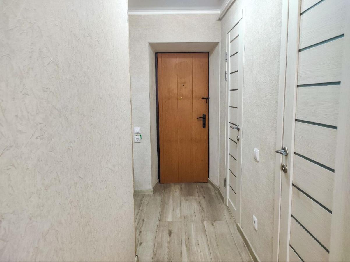 2-Х Комнатная Квартира В Центре На Ул.Бородина 107 Kostanái Exterior foto